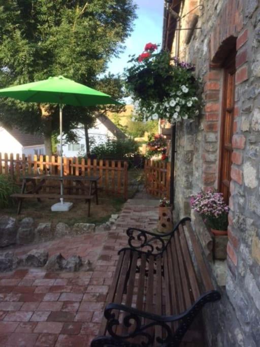 Apartment 1 Bed The Stable At Llanrhidian Gower With Sofa Bed For Additional Guests Swansea