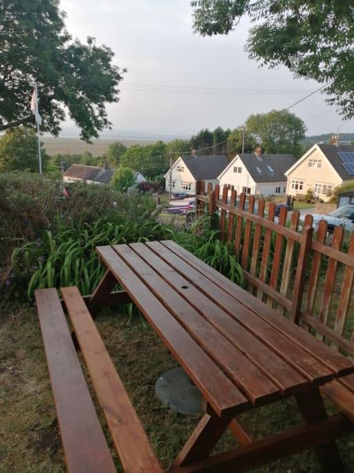 1 Bed The Stable At Llanrhidian Gower With Sofa Bed For Additional Guests Apartment *